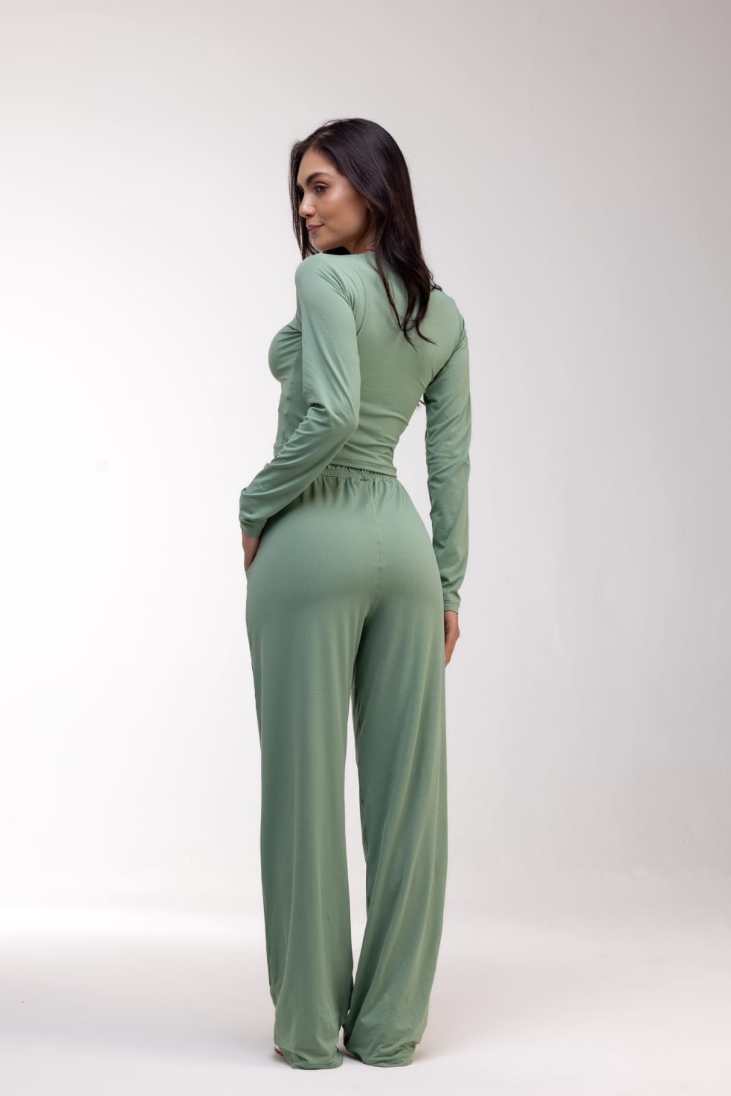 Cropped mangas largas