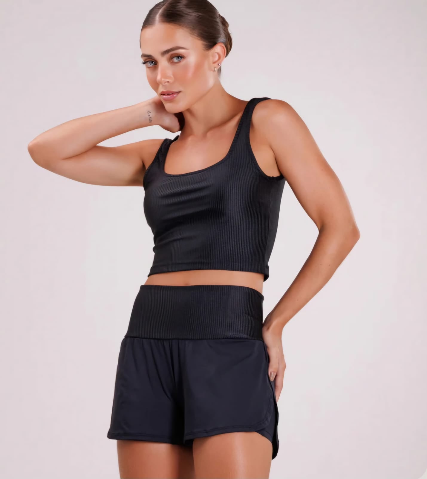 Short superpuesto