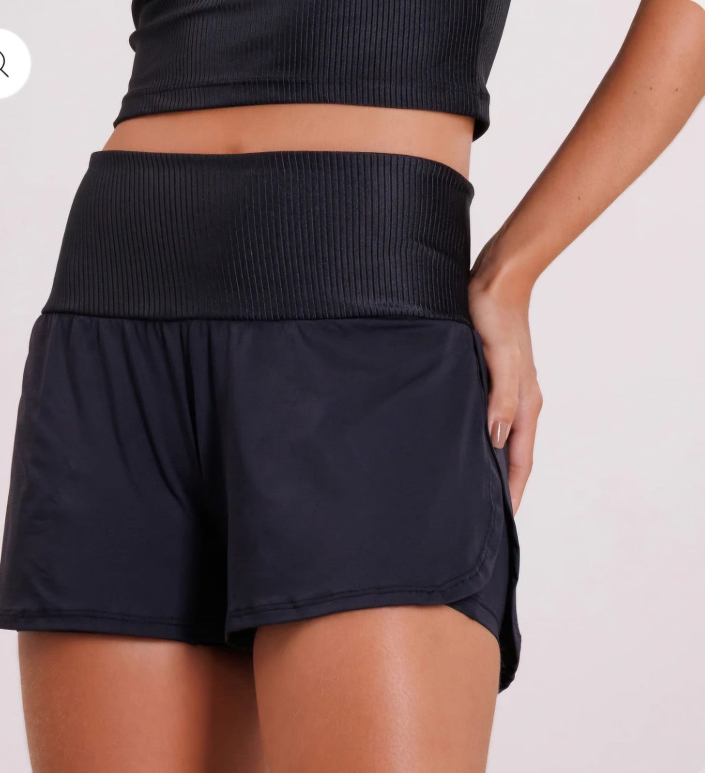 Short superpuesto