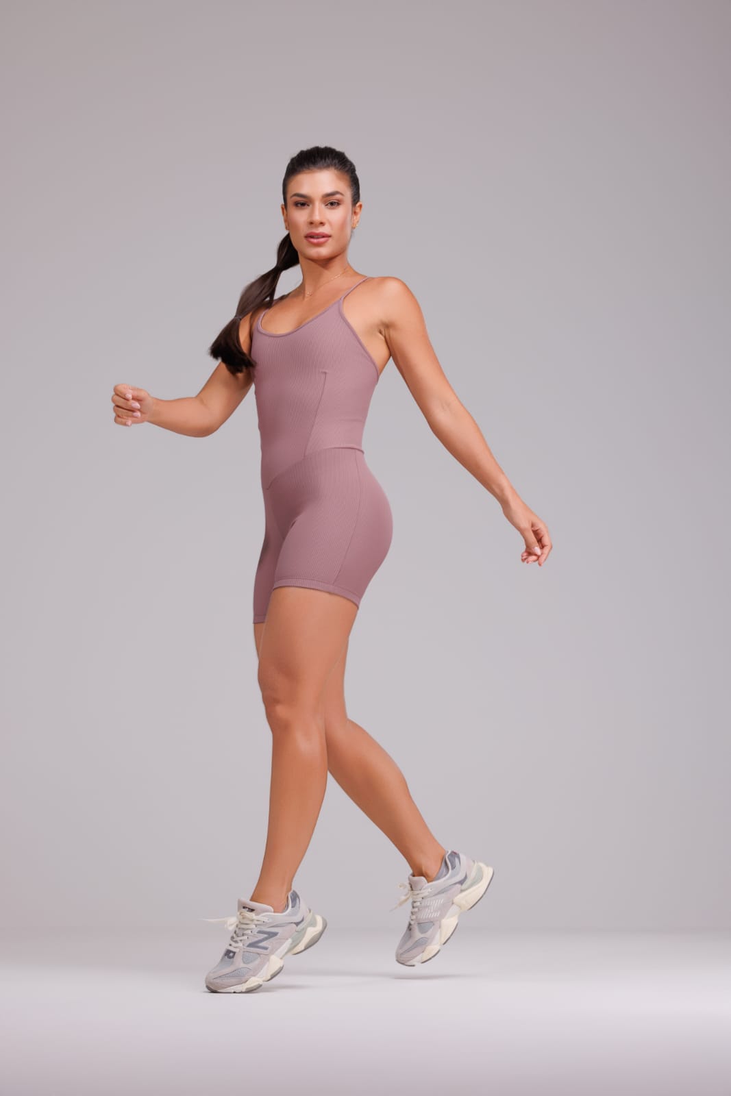 Enterizo acanalado corto