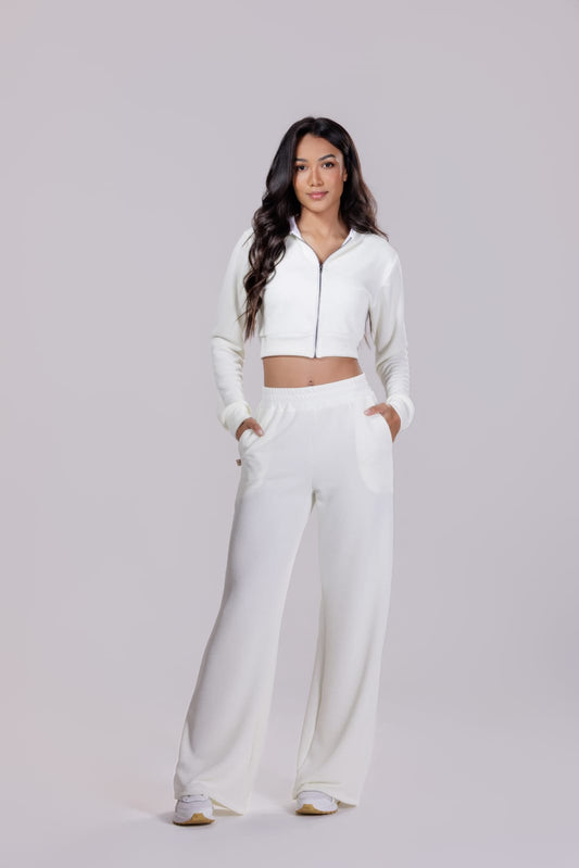 Campera corta con capucha
